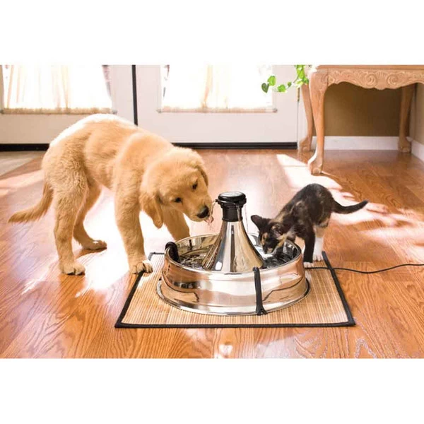 PetSafe Drinkwell Water Fountain 360 - Stainless Steel 2 PetSafe Drinkwell Water Fountain 360 - Stainless Steel - Image 2